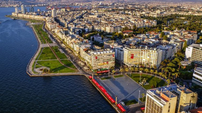 Aytun Çıray: 'İddialar doğruysa İzmir karantinaya alınmalı'