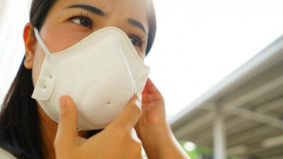 'Evde kalma uyarıları 2021 sonuna kadar devam edebilir'