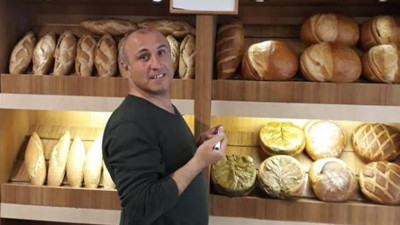 Gaye İnsan Derneği'nden 'askıda ekmek' uygulaması