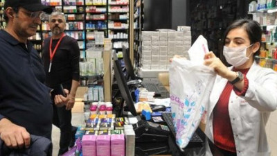 Eczanelerde maske satışı yasaklandı