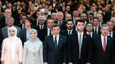 Ahmet Davutoğlu: Medya kuruluşunu ele geçirmek için 4.2 Milyar TL heba edildi