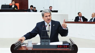 Aytun Çıray: “Bilim Kurulunu ‘Akil İnsanlar’a çevirdiler”