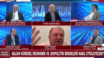 Akit TV'de görülmemiş olay! Cem Toker'i yayından kovdular!