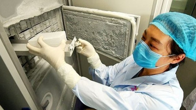 Çin’de korona virüste dahil 1500 virüsün saklandığı laboratuvardan görüntüler basına sızdı