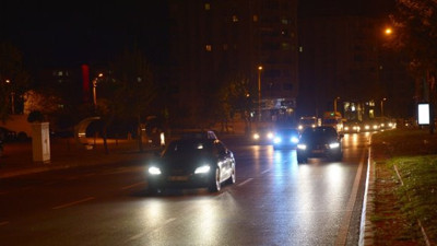 20 bin kişi sokağa çıkma yasağını deldi