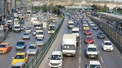 İstanbullu vatandaşlar evde kalmıyor