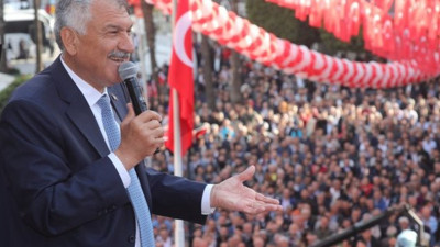 Zeydan Karalar: "Ücretsiz ekmek yasak dediler ben de 5 kuruşa dağıttım"