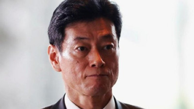 Japon ekonomi bakanı karantinaya alındı