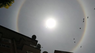 İlginç doğa olayı: Fotoğraf çekmek için sıraya girdiler