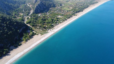 Her yıl binlerce turist akın ediyordu: Antalya sahillerinde 'korona virüs' sessizliği