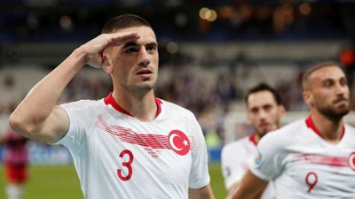 Hasan Özdemir'den Merih Demiral açıklaması