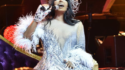 Bülent Ersoy'un annesi hayatını kaybetti