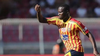 Göztepe'den Babacar bombası