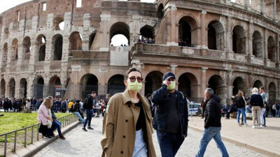 İtalya'da normalleşme pazartesi başlıyor: 4,5 milyon kişi başı yapacak