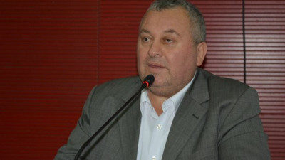 Cemal Enginyurt'u kim küstürdü? Partisine öyle bir sitemde bulundu ki