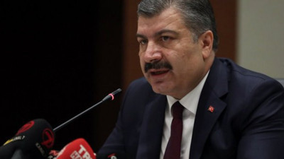 Sağlık Bakanı Fahrettin Koca'dan çok önemli uyarı: "Bunun için çok erken"