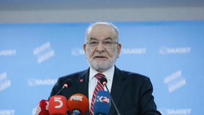 Temel Karamollaoğlu'dan AKP'ye Süper Mario'lu maske göndermesi
