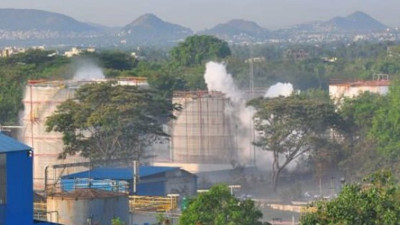 Hindistan'da kimyasal gaz paniği