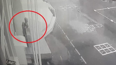 Bunu da gördük, okul bahçesinden Atatürk büstü çalındı