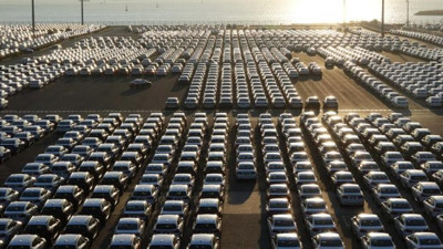 Otomotiv satışında 4 marka sıfır çekti