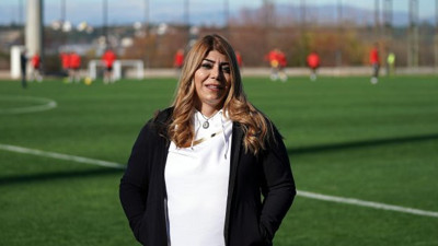 Kayserisporlu futbolcular, başkanları Berna Gözbaşı'nı unutmadı