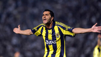 Fenerbahçe'nin eski yıldızı Guiza, yeni sözleşme imzaladı