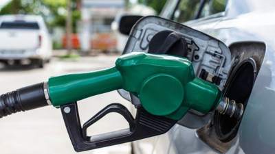 Akaryakıt fiyatlarında indirim