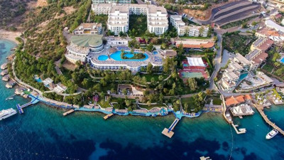 O belediyenin başkanı çağrı yaptı: “Salgın kontrol altında buraya gelebilirsiniz”