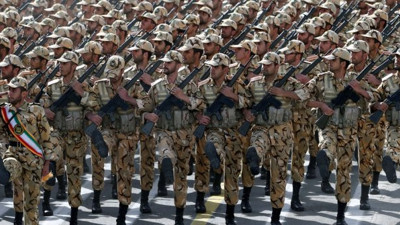 Ordu çekirge istilasına karşı harekete geçti