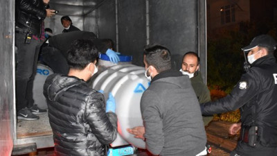 Evde 3 ton şarap ele geçirildi