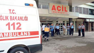 Cinsel organını kesti, pişman olunca 112'yi aradı