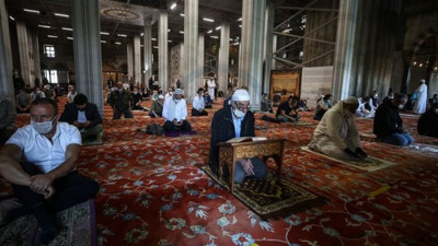 Bakanlığın ibadet genelgesi kiminde geçerli, kiminde geçersiz