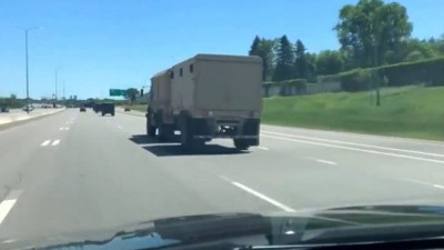 Trump işaret vermişti! Ordu birlikleri şehre girdi