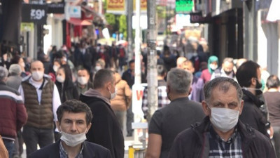 Sokağa çıkmak küçümsenecek bir şey değilmiş