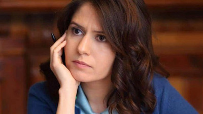 Mevzu Uğur Dündar olunca boyu yetmedi! Yazıyı yeniden yazdırdılar