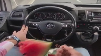 Bu da karpuzlu trafik canavarı