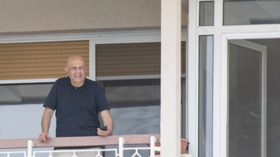 Enis Berberoğlu evinde görüntülendi