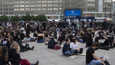 Floyd protestoları Almanya'ya da sıçradı