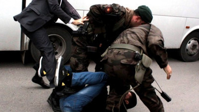 Soma'da madenci tekmeleyen Yusuf Yerkel'den kendisini eleştirenlere ağır hakaret