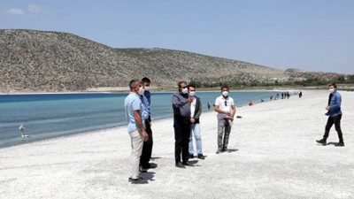 Burdur Valisi Şıldak: Salda Gölü önceki halinden kıyaslanamayacak ölçüde daha temiz