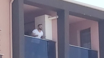 Eski karısını vurdu sonra rehin aldı