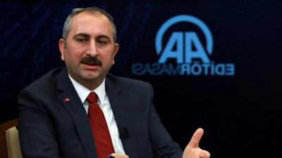 Adalet Bakanı Gül'den Müyesser Yıldız sorusuna yanıt: Bir yanlışlık varsa düzeltiriz