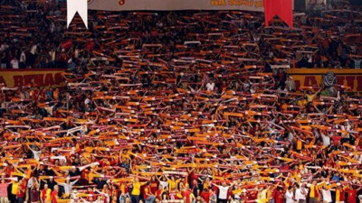Galatasaray'a uçan sağ bek