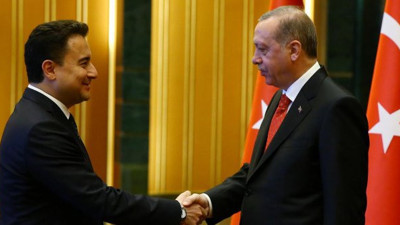 Ali Babacan canlı yayında Tayyip Erdoğan'ı yalanladı