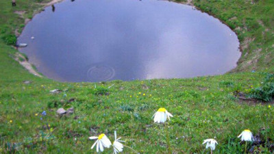 Yeniden dipsiz göl muamması