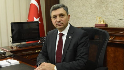 İkinci dalga endişesi yaşanıyordu: Vali, hasta sayısındaki yükselişin nedenini açıkladı