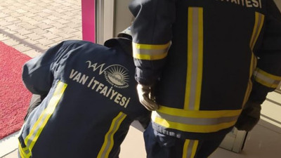 Kuafördeki kadınlar çığlık çığlığa kaçıştı