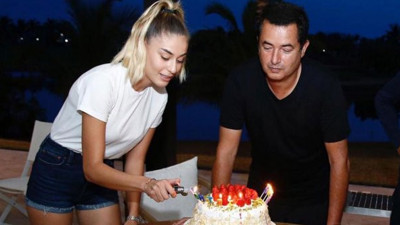 Acun Ilıcalı'ya sevgilisinden sürpriz yorum