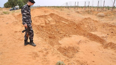 Toplu mezarlar mahkemeye taşınıyor