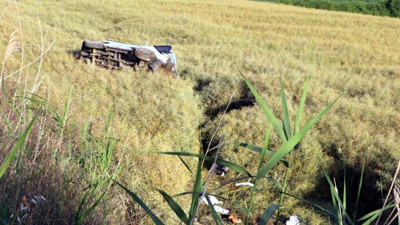 Tekirdağ'da tarlaya uçan minibüste 7 kişi yaralandı